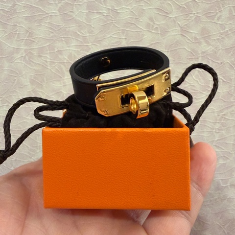 Hermès Kelly Glove Clip Black Swift Gold Hardware 愛馬仕金扣Glove Clip
