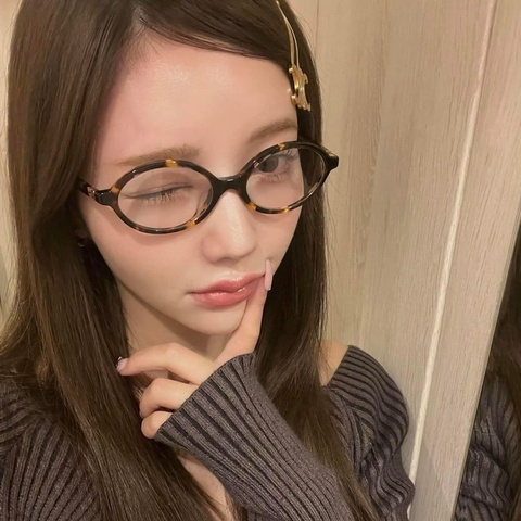 Miu Miu 眼鏡 MU 01XV 書呆子款