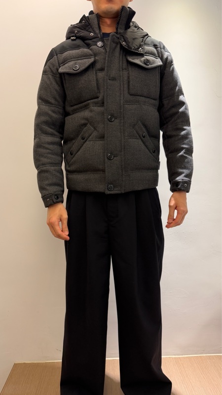 MONCLER 男款人字紋羽絨外套 灰黑拼接 Size 0 / XS