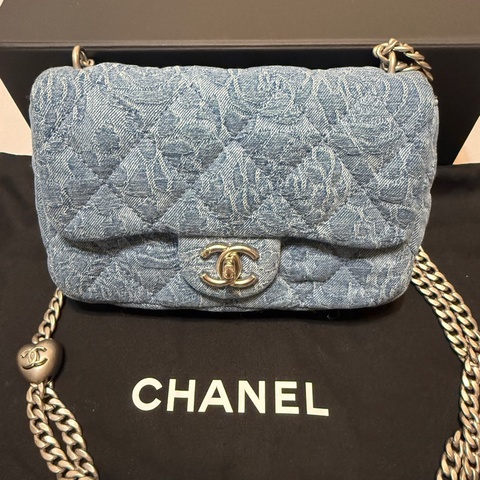 Chanel香奈兒 23P 牛仔單寧愛心調節扣CF20