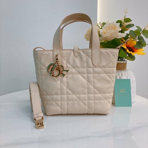 MS0847	Christian Dior 迪奧小號格仔紋兩用包包 Toujours Small Calfskin Light Beige x GHW