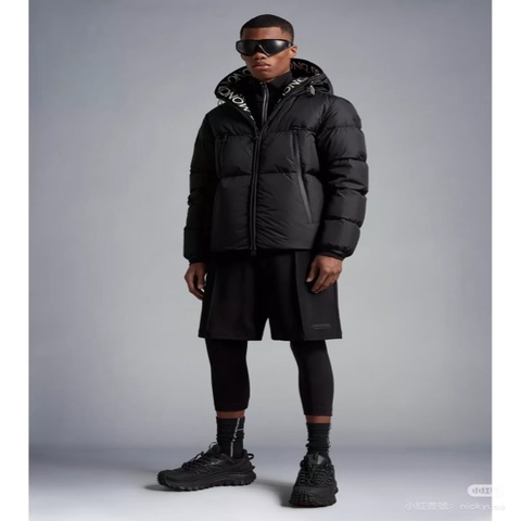 香緹國際精品 Moncler Montcla 刺繡織帶 羽絨 外套 1311