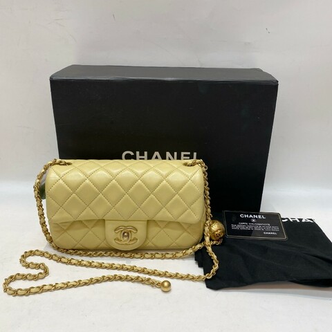 31開CHANEL香奈兒小雞黃金球大mini羊皮cf鏈條包 19×6×11