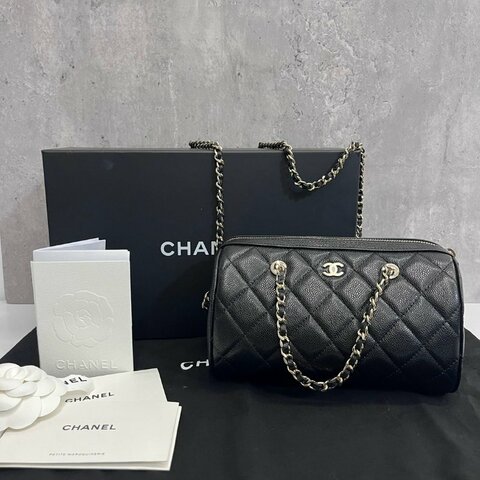 Chanel 牛皮荔枝保齡球包