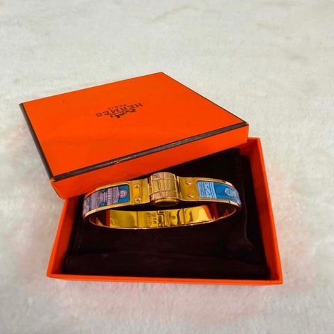Hermès Loquet PM 琺瑯手環