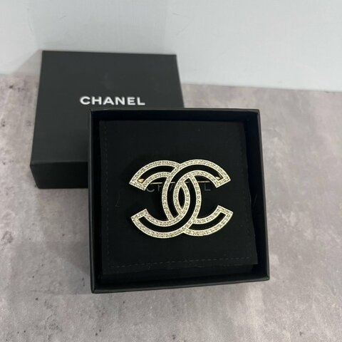 Chanel 雙C水鑽