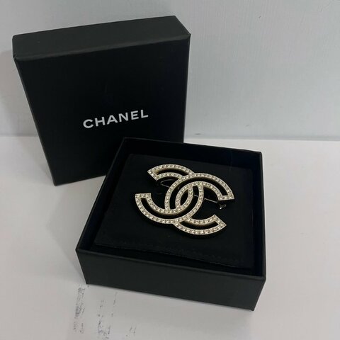 Chanel 雙C水鑽