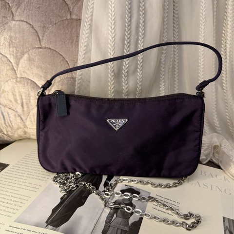 普拉達 Prada 經典 降落傘 re nylon Tessuto 尼龍腋下包 萬用配件包Pochette Mini Bag