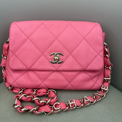Chanel 香奈兒 珊瑚粉logo皮穿鏈cf腋下包 31開