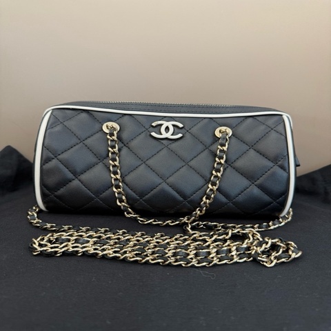 Chanel 香奈兒 25P黑白漫畫保齡球包小號