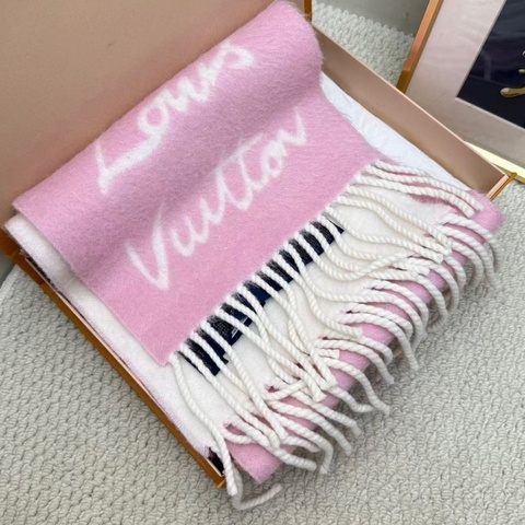 【全新品】Louis Vuttion 路易威登 LV 草寫logo羊駝毛圍巾 女款 粉色