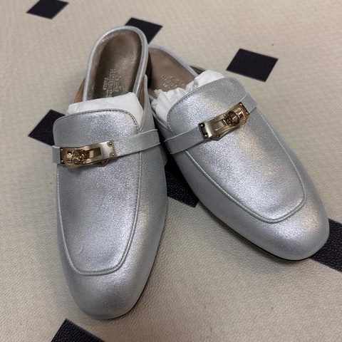 999新未使用 Hermes 愛馬仕 銀色 Kelly穆勒半拖鞋 37碼
