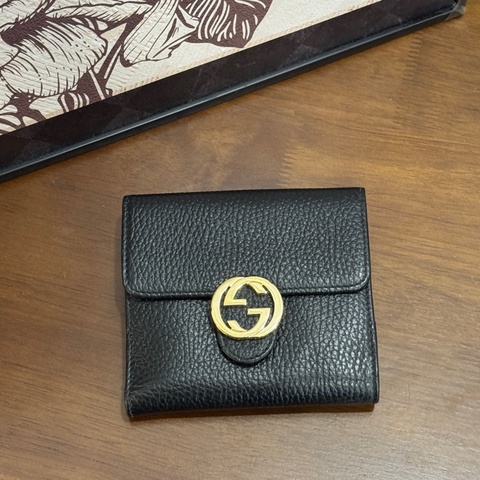 GUCCI 615525  黑SOHO對開短夾