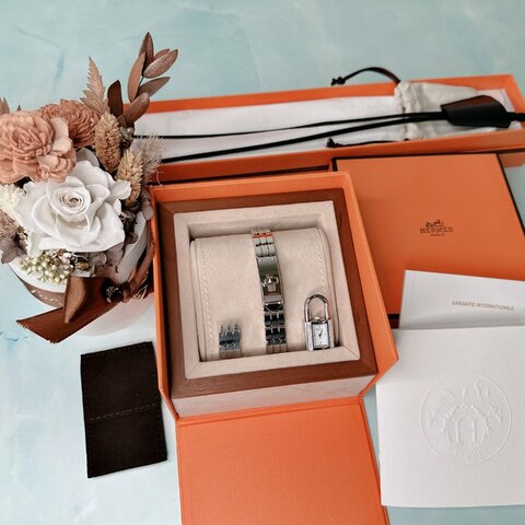 HERMES 全新Kelly鑽石腕錶