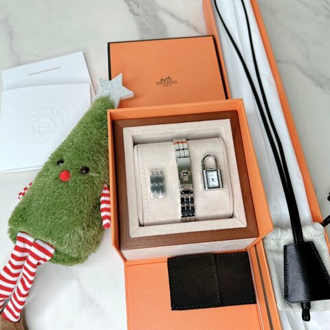 HERMES 全新Kelly鑽錶