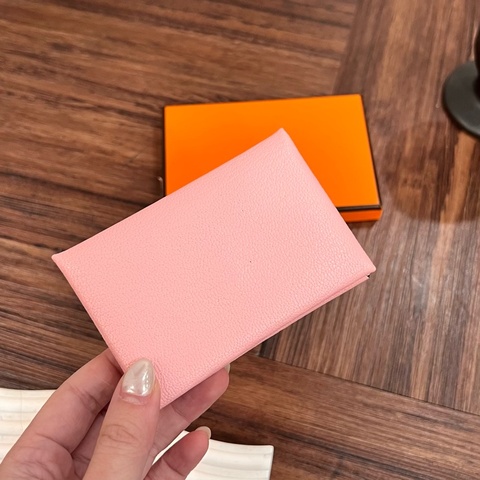 HERMES Y刻 山羊皮Calvi粉卡包