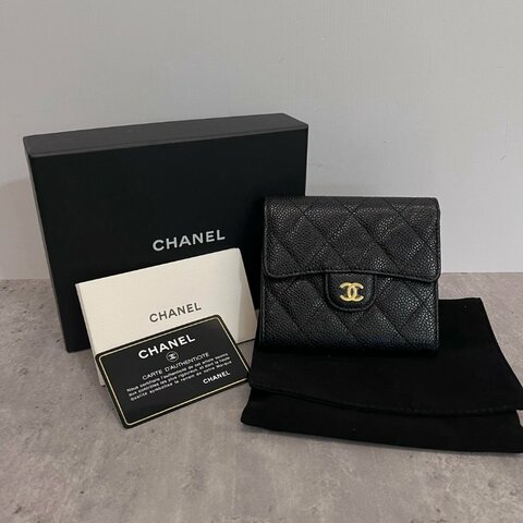 Chanel 黑金三摺短夾 25開保卡