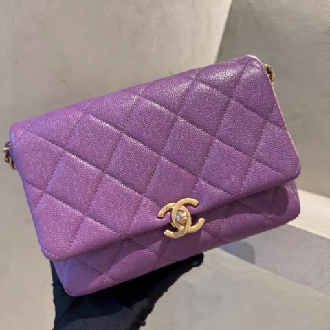 Chanel • 22p薰衣草紫荔枝牛皮金釦皮穿鏈大方胖子💜 #芯片款✨#閒置全配🈶購證