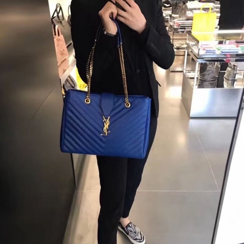 YSL 藍色金扣V紋托特包34*26*10 9新 配件塵袋