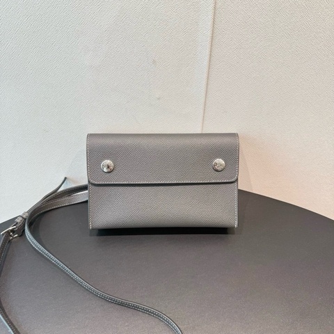 Hermes 愛馬仕 snap 石墨灰