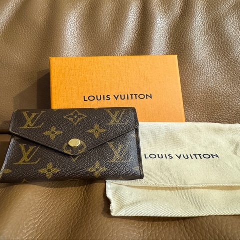 LV M62472 Victorine 錢包