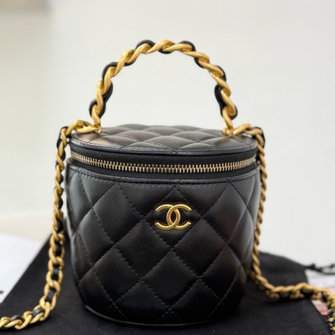 CHANEL 香奈兒 22A 黑色菱格紋羊皮金扣水桶包手提包單肩包 底長10