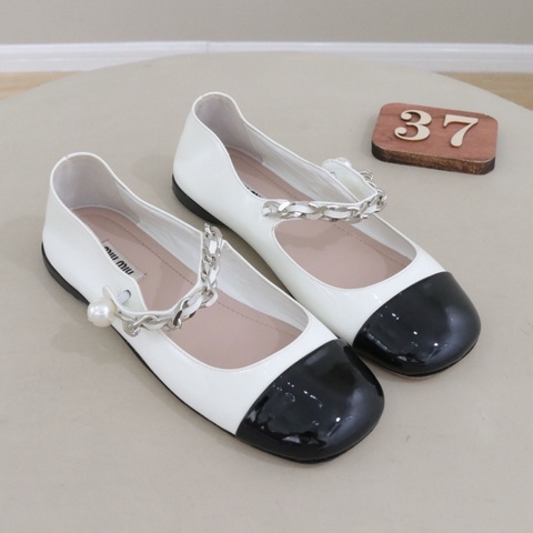 Miumiu 瑪麗珍女鞋，37碼