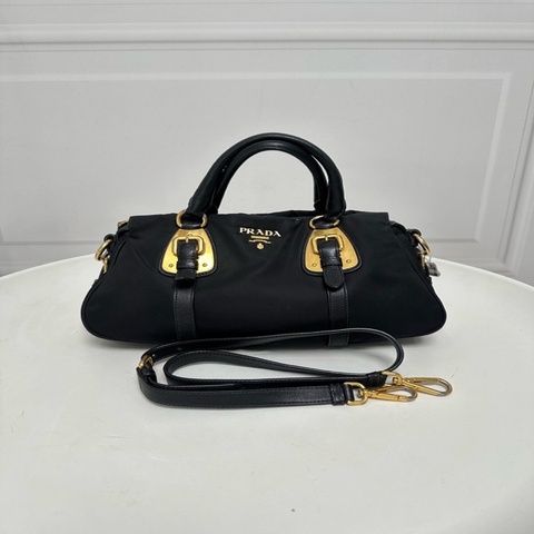 prada/普拉達  黑金尼龍降落傘保齡球托特小號