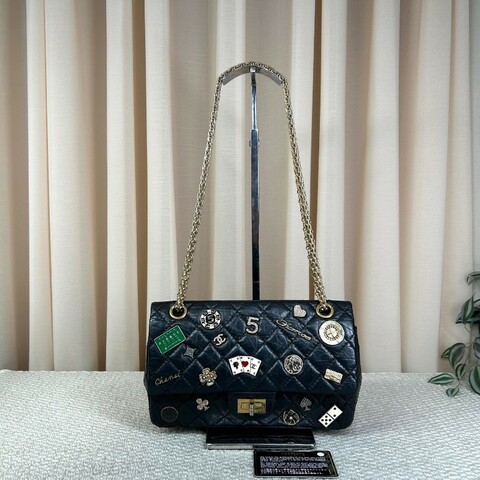 CHANEL 2.55黑色賭神徽章限量款 肩背包斜背包