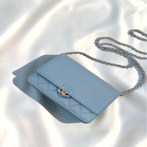 莉亞精品♡ Chanel A84428 霧霾藍woc  二手美包