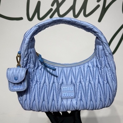 Miumiu 缪缪 Wander Hobo 手提單肩腋下包 褶皺尼龍布 Baby blue寶寶藍