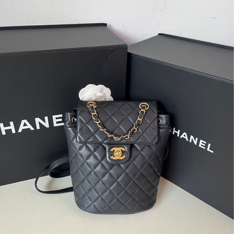 Chanel/香奈兒黑金牛薩爾茨堡mini號 26開 尺寸：20.5*17*9