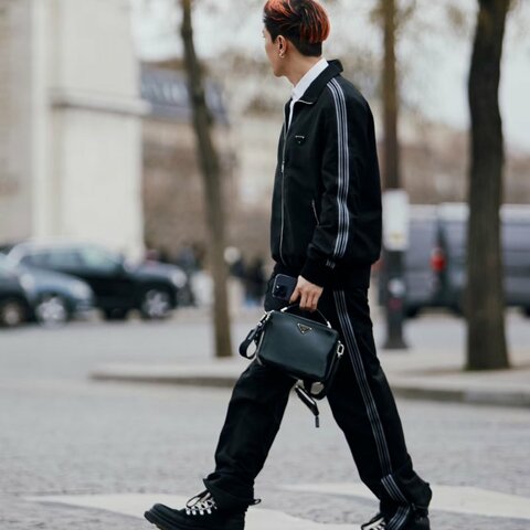 PRADA 黑銀亮面三合一手提斜背盒子包 22*16*6.5 98新配件盒子 塵袋 保卡 購證