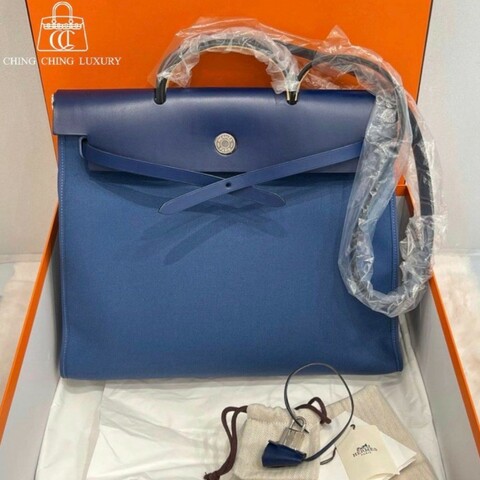 🌈Hermes💙Herbag 39💙藍色銀扣🌟全新閑置🌈貼膜在🌟有盒💙herbag39🌟herbag🌟愛馬仕🌟