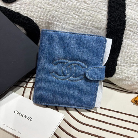 CHANEL passport holder denim 26C