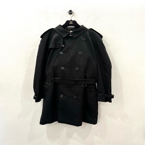 Burberry博柏利 London系列 黑色內拼格紋戰馬logo男款雙排風衣外套 56碼