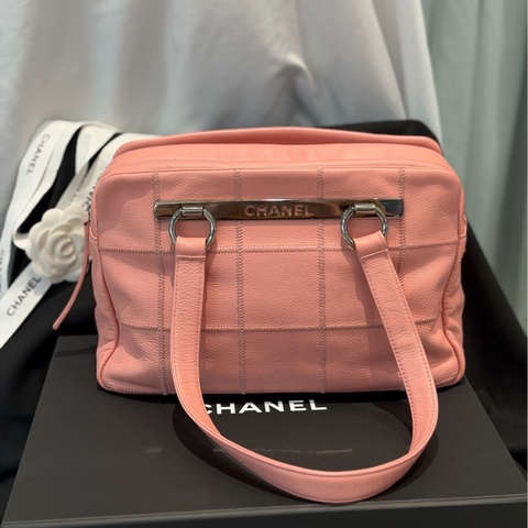 Chanel香奈兒粉色保齡球9開