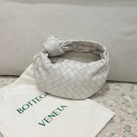 BV Jodie mini 白色編織包 小號
