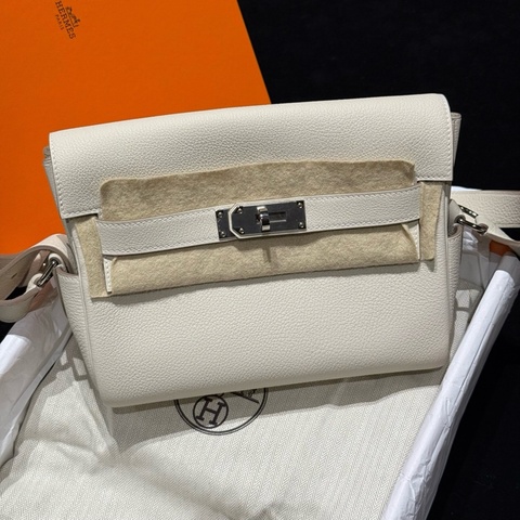 999新愛馬仕 Hermes kelly messenger 奶昔白銀扣 男女同款 togo