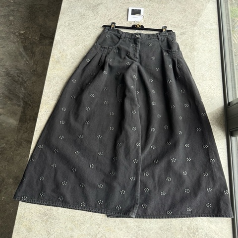 Chanel23k黑色山茶花阔腿裤fr38~~