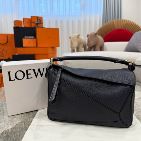 Loewe SMALL Puzzle 小款24CM 海軍藍色 柔軟粒面小牛皮