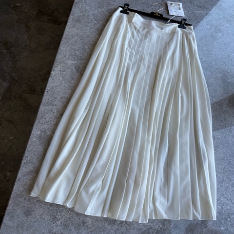 Chanel25s白色百褶长半裙fr38~~