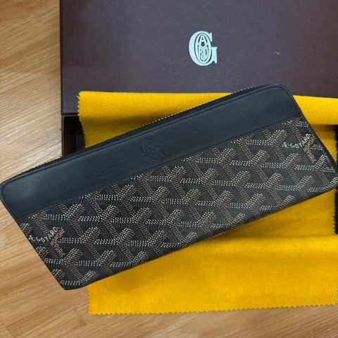 Goyard 黑色長夾