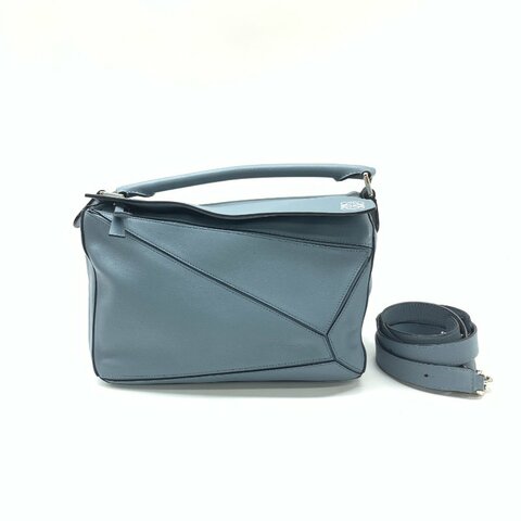 LOEWE 藍色 puzzle 壓紋 中號 肩背包