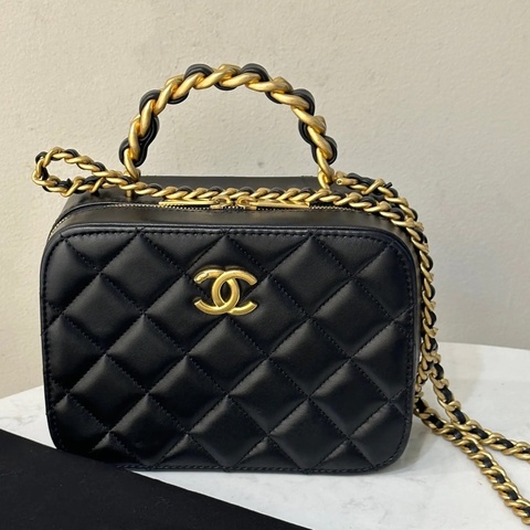 Chanel 香奈兒 22A 黑金 羊皮 化妝包