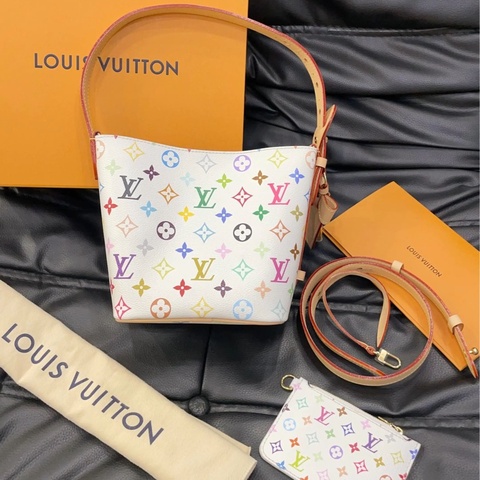 Lv 路易威登 白三彩 All IN BB 斜挎包