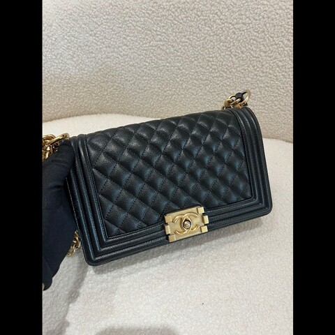 Chanel Caviar Leboy medium 
Black x ghw
