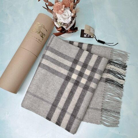 BURBERRY 格紋喀什米爾羊毛圍巾