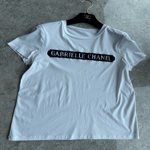 Chanel白色短袖fr38~~