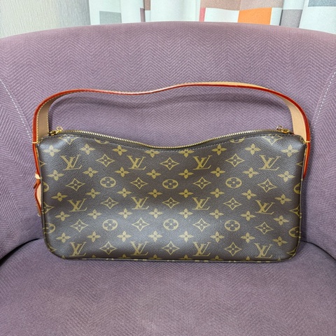 Louis Vuitton Slouchy 小號